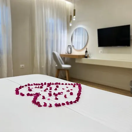 Penzion Elpis Himarë