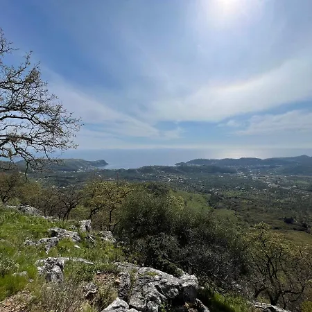 Πανσιόν Elpis Χειμάρρα