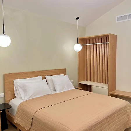 Elpis Guest house *
