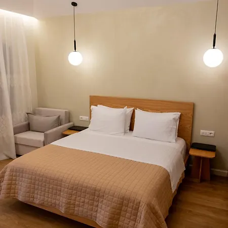 Elpis Guest house *