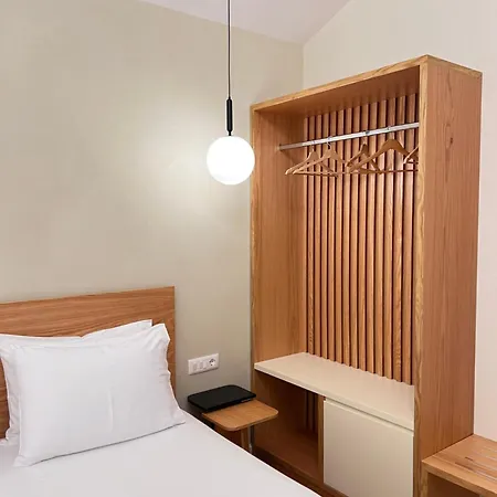 Elpis Guest house