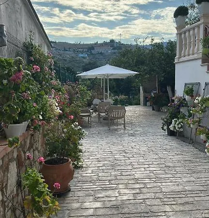 Πανσιόν Elpis Χειμάρρα