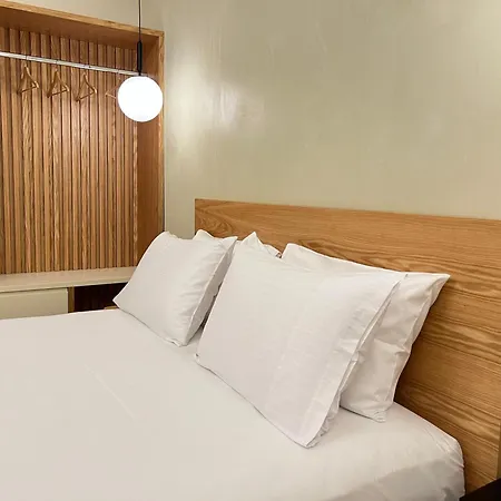 Guest house Elpis Himare
