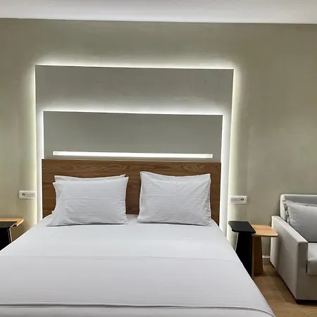 Guest house Elpis Himare