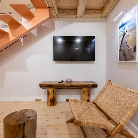 Elpis Guest house Himare